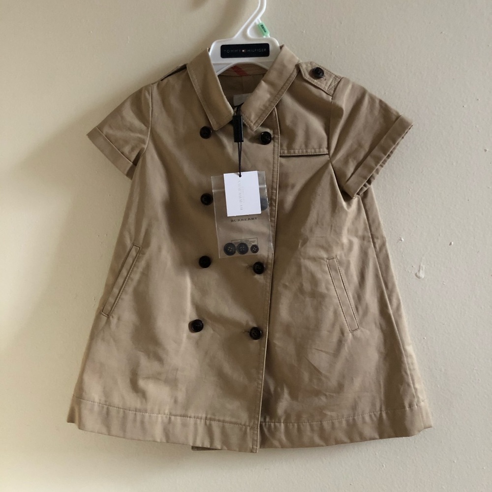 burberry trench coat size 18m